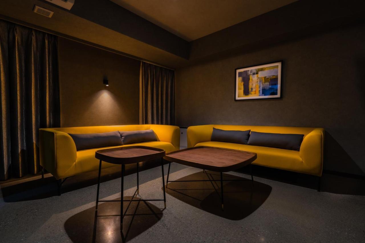 Randor Hotel Namba Osaka Suites Luaran gambar