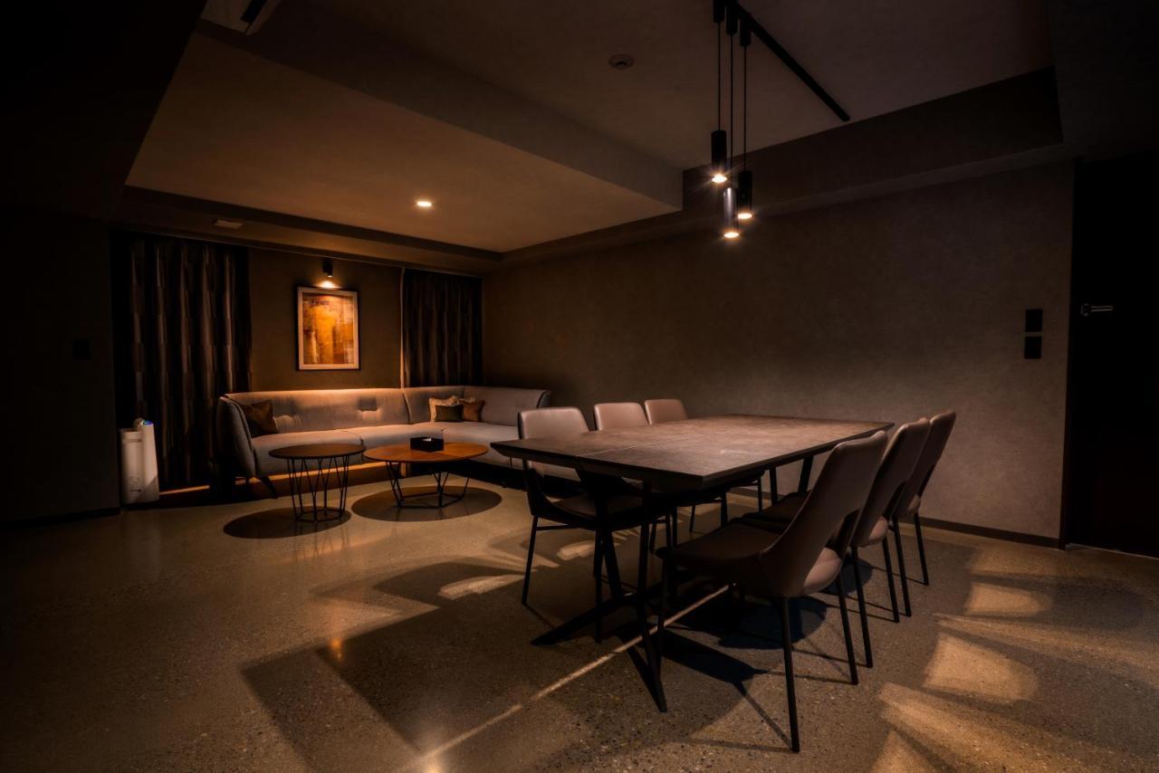 Randor Hotel Namba Osaka Suites Luaran gambar