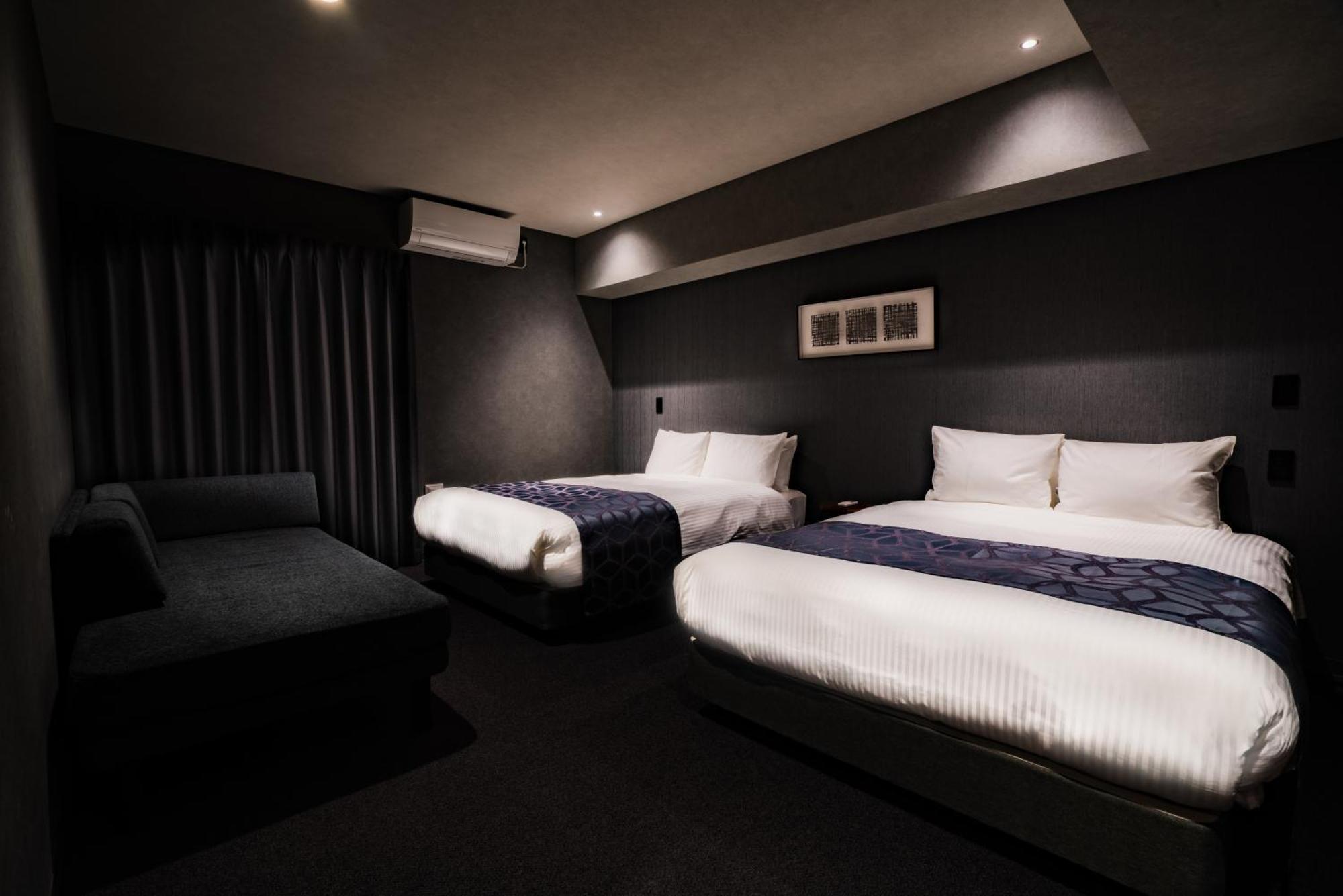 Randor Hotel Namba Osaka Suites Bilik gambar