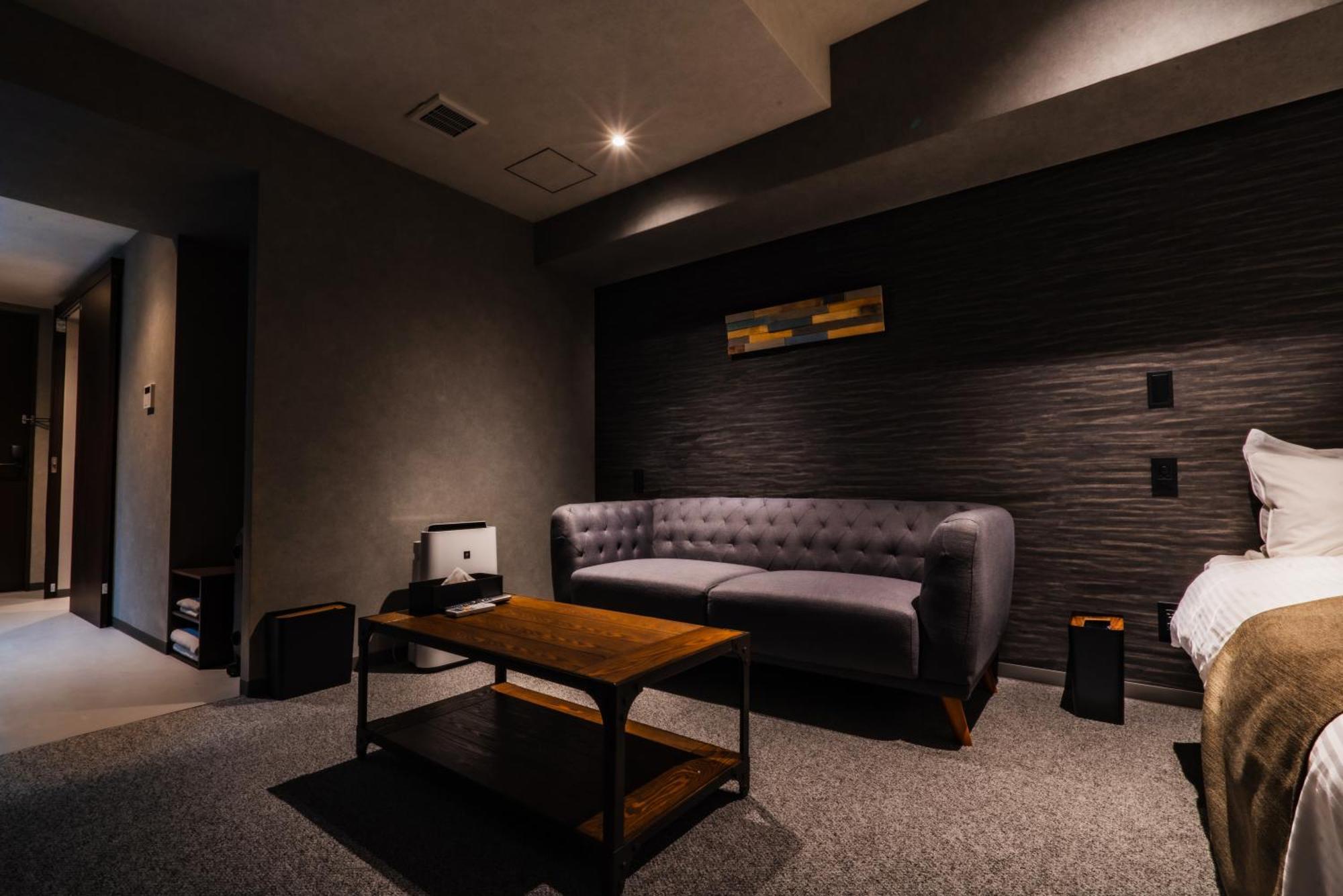 Randor Hotel Namba Osaka Suites Bilik gambar