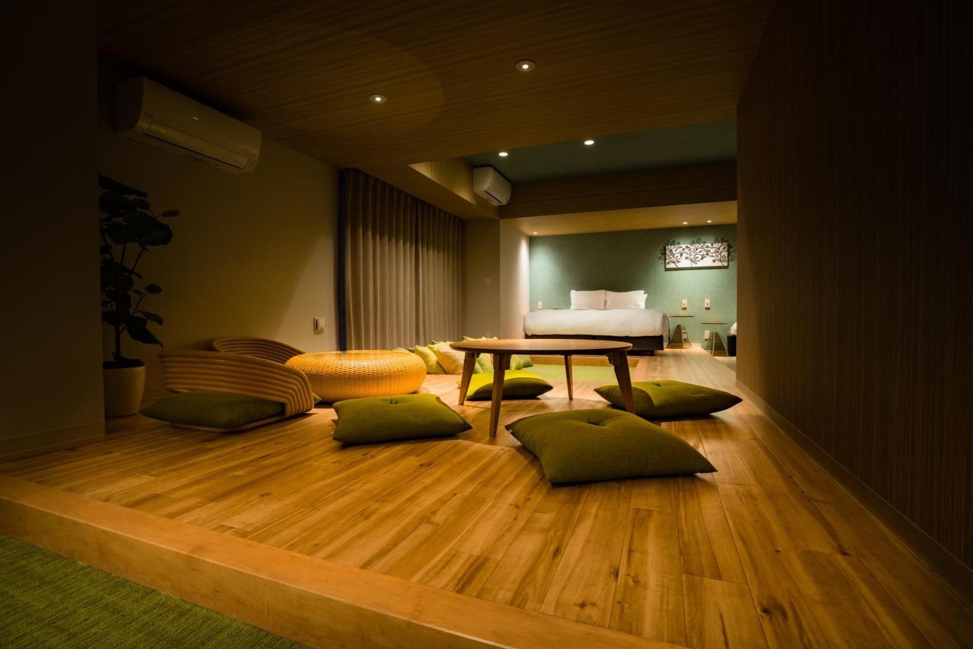 Randor Hotel Namba Osaka Suites Bilik gambar