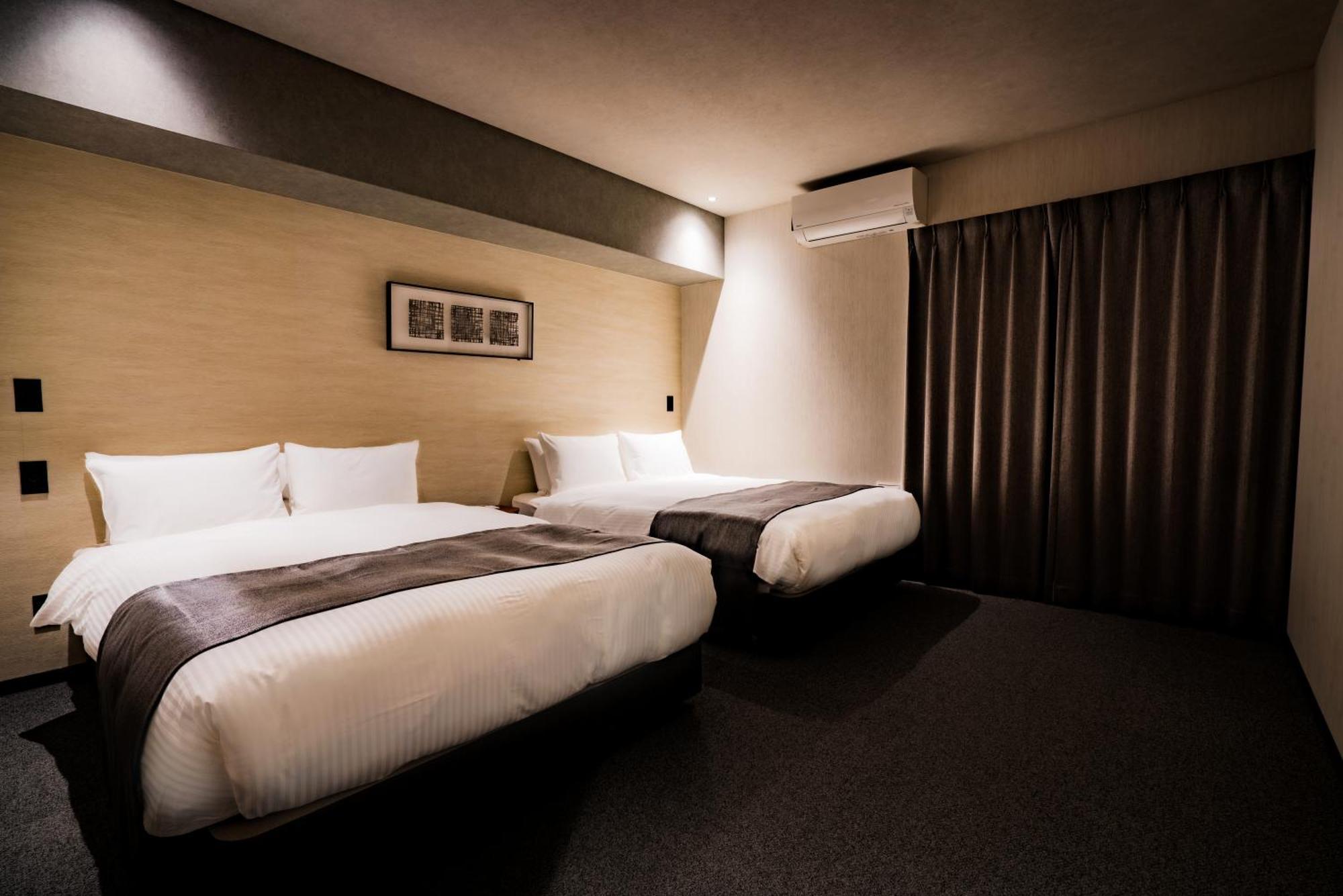 Randor Hotel Namba Osaka Suites Bilik gambar