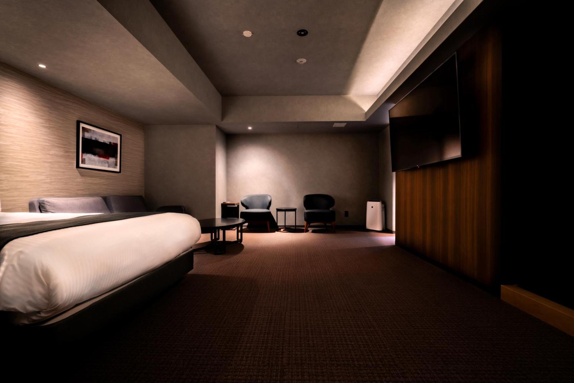 Randor Hotel Namba Osaka Suites Bilik gambar