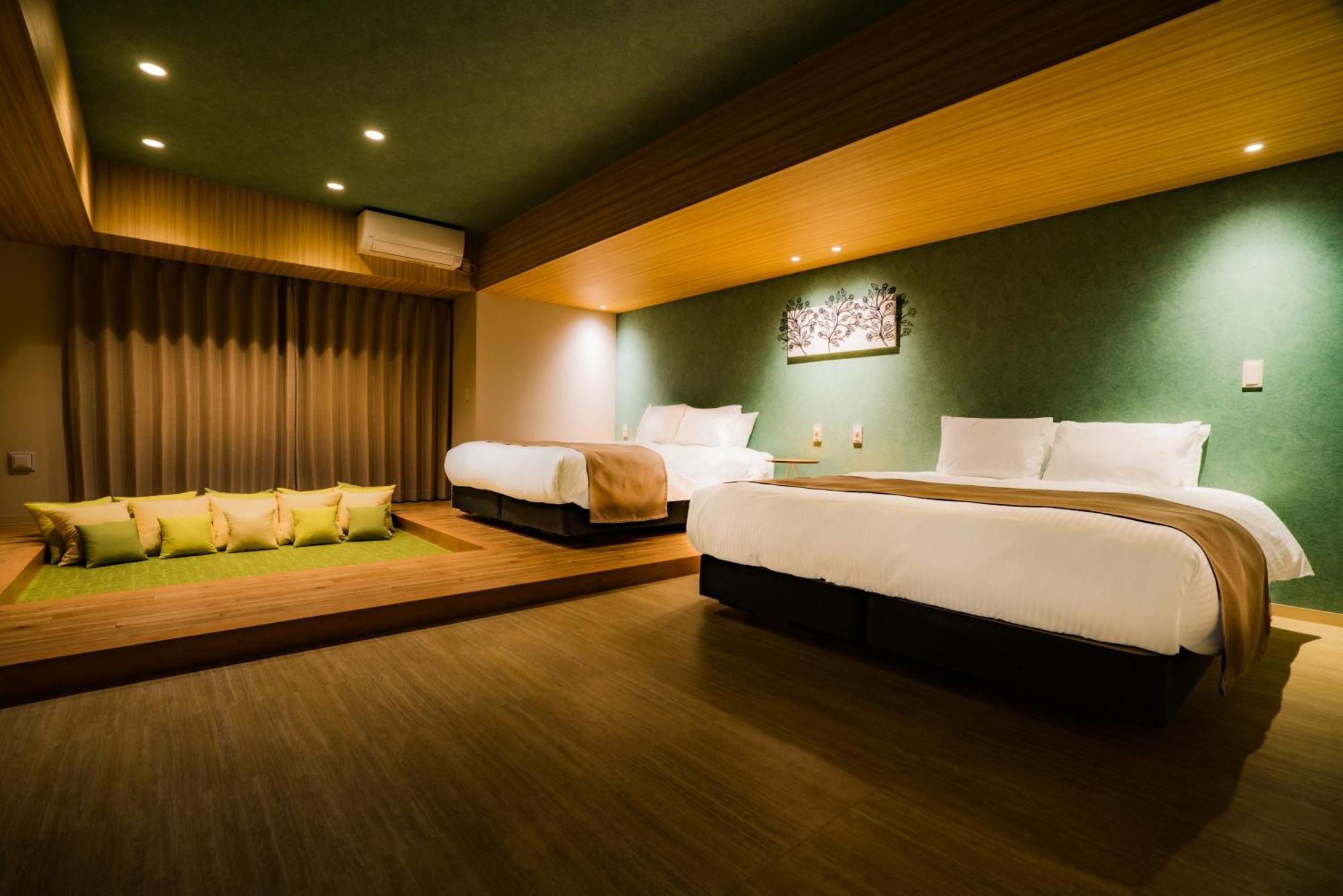 Randor Hotel Namba Osaka Suites Bilik gambar
