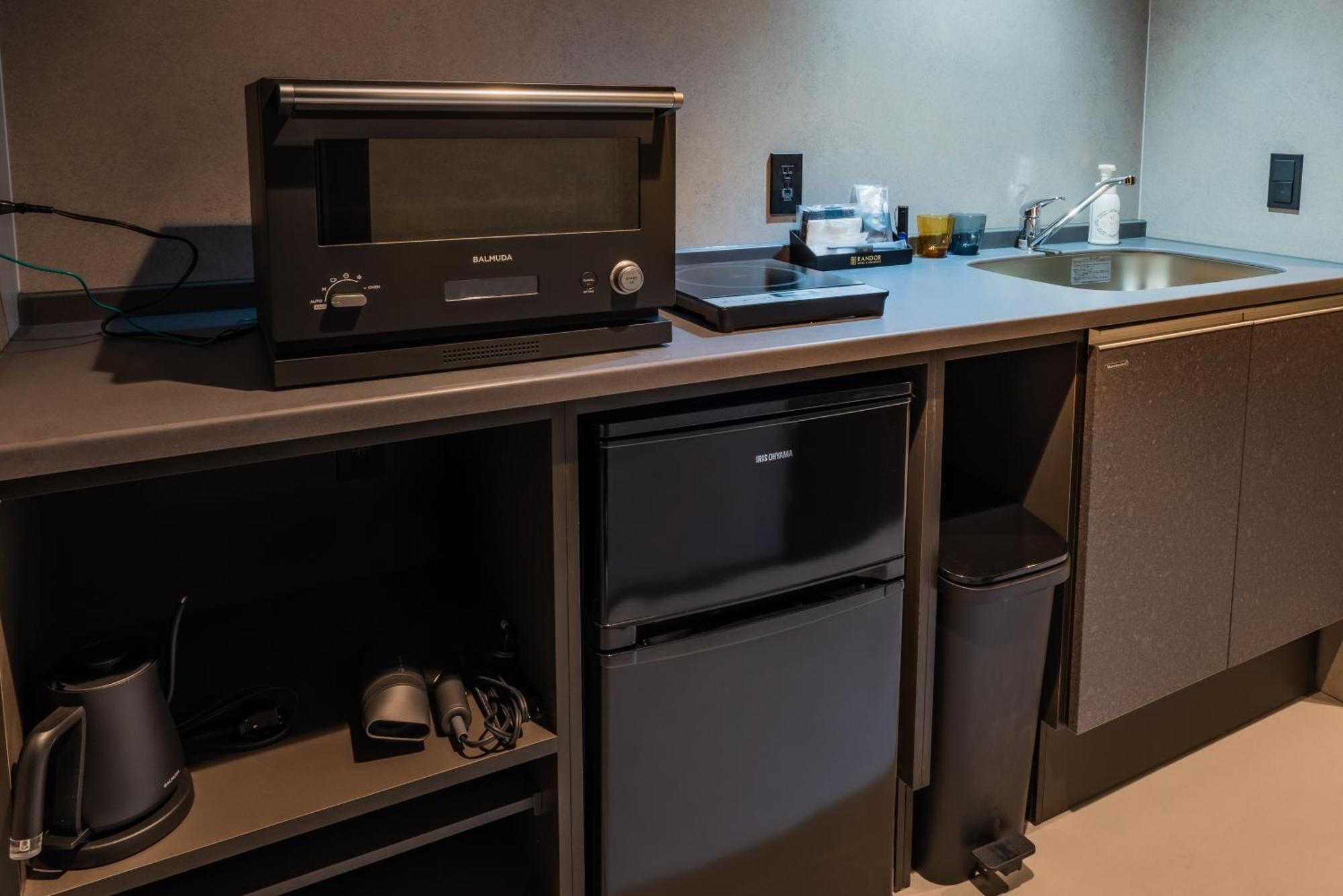 Randor Hotel Namba Osaka Suites Bilik gambar
