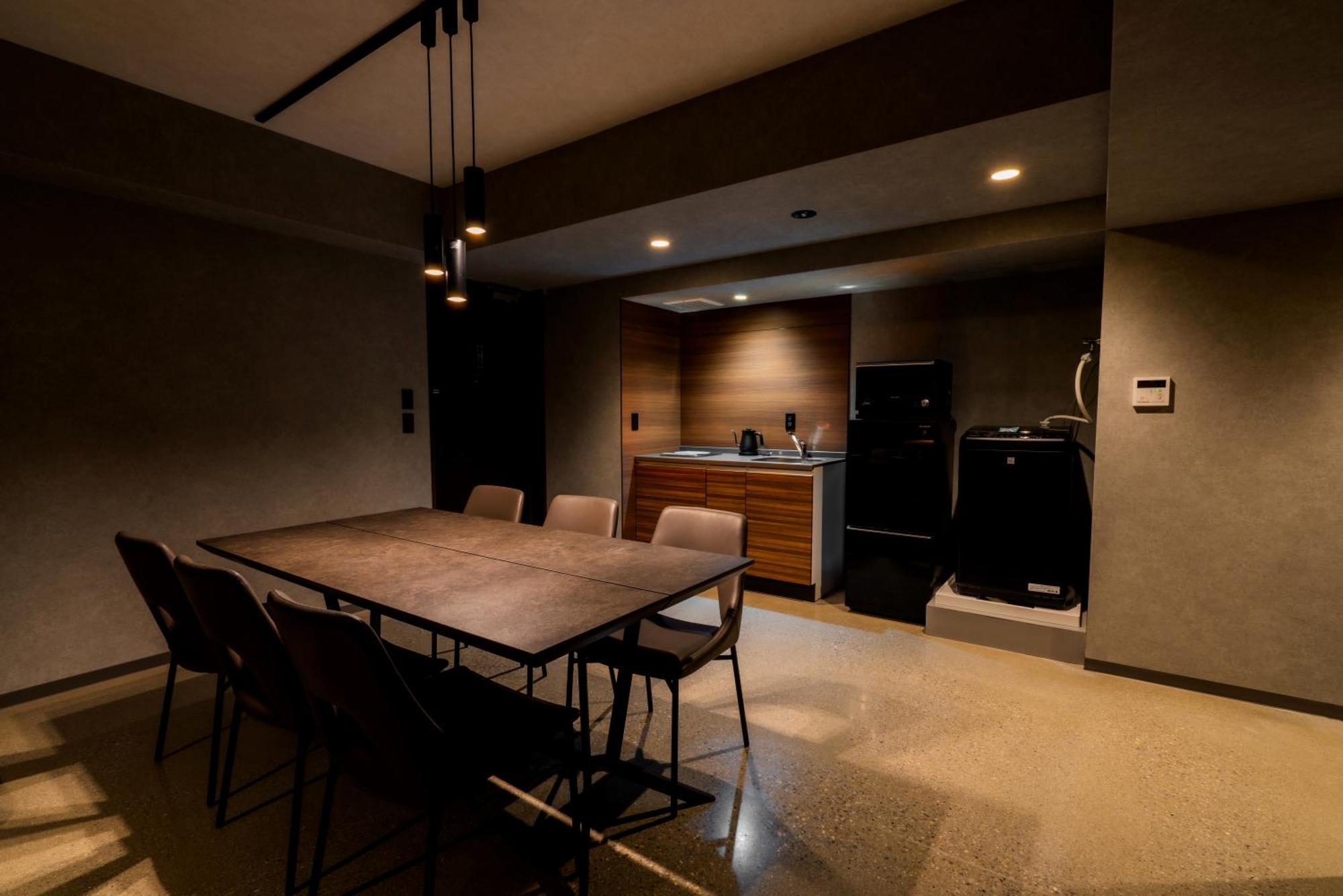 Randor Hotel Namba Osaka Suites Bilik gambar