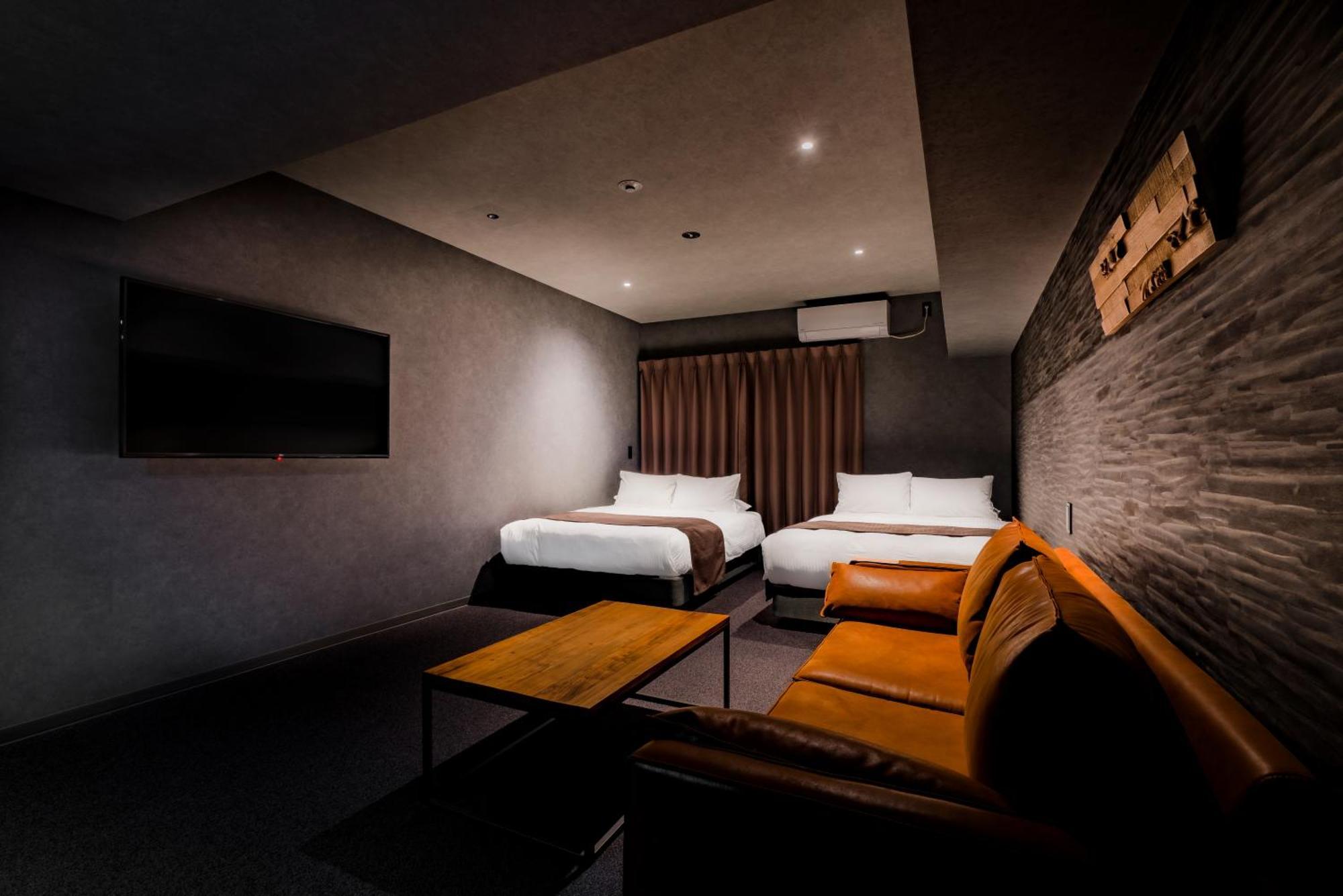 Randor Hotel Namba Osaka Suites Bilik gambar